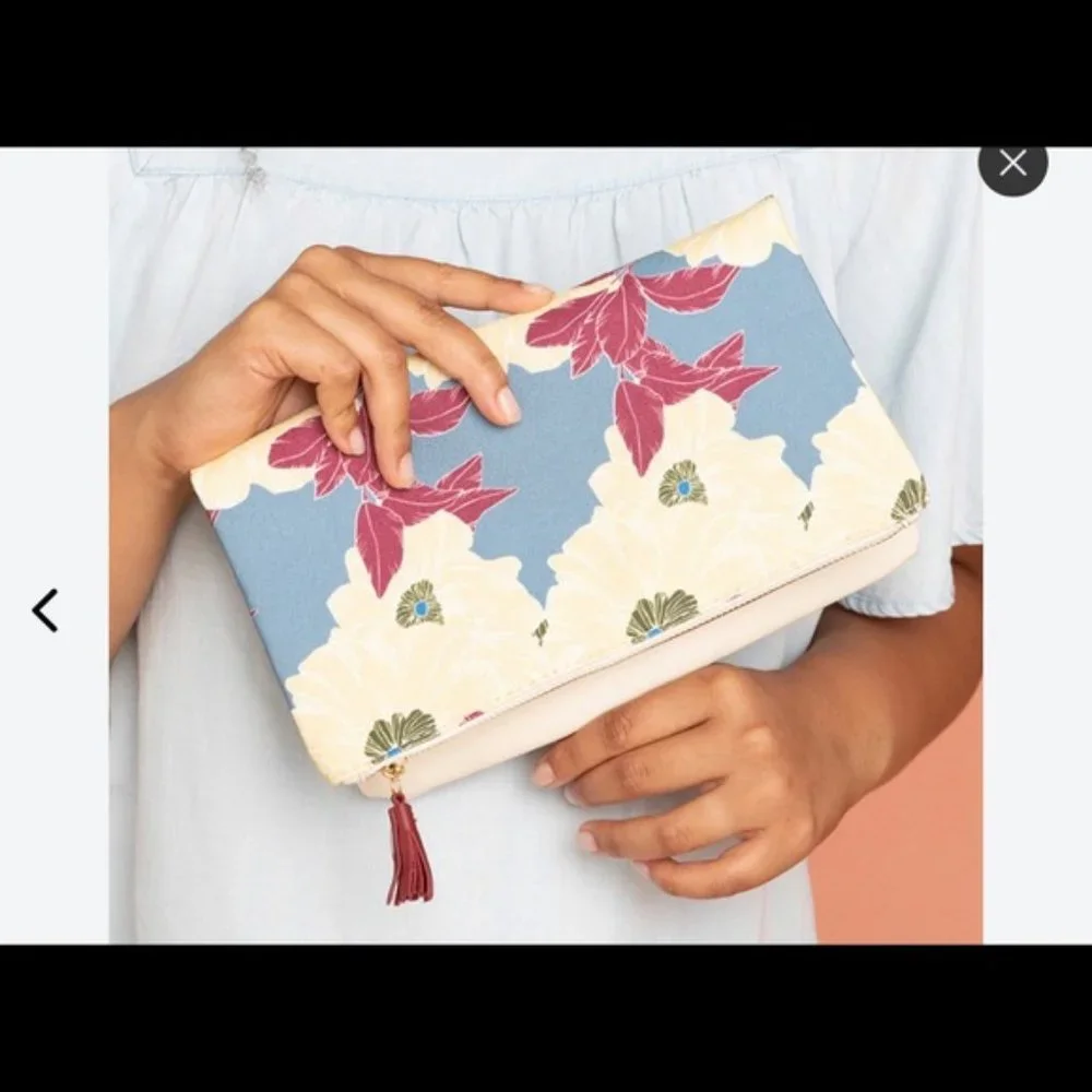 Rachel Pally - Foldover Reversible Clutch - Floral Bloom - Picture 4 of 4
